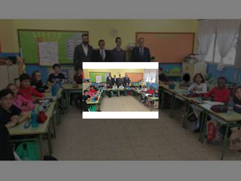 Imagen El Alcalde de Palencia visita el colegio Ramón Carande para conocer de primera mano el original proyecto educativo denominado &#039;Detectives Ortográficos&#039;