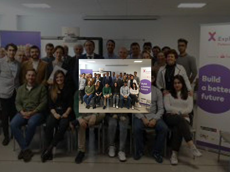 Imagen El EFIDES acogió el arranque de la séptima edición del Programa Explorer Palencia con doce proyectos y 17 jóvenes emprendedores