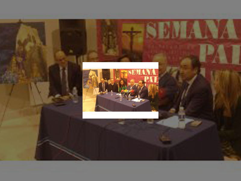 Imagen La torre de San Miguel y la imagen de Jesús Nazareno &#039;El viejo&#039; protagonizan el cartel anunciador de la Semana Santa de Palencia 2018