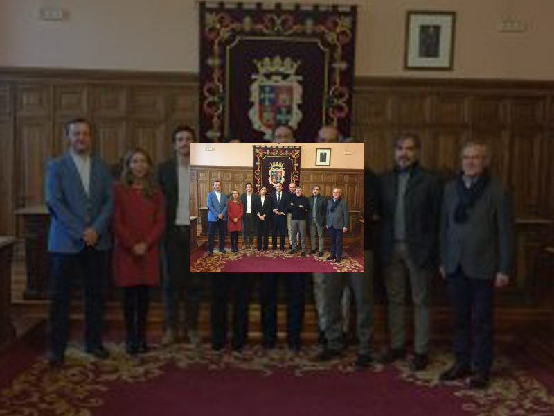 Imagen El Alcalde ofrece colaboración a la directiva del Ateneo de Palencia para potenciar la actividad social y cultural de la ciudad