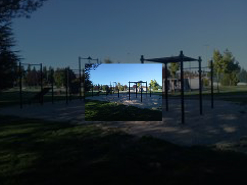 Imagen Palencia cuenta desde hoy con su primera zona para la práctica de &#039;Street Workout&#039; en el Parque Isla Dos Aguas