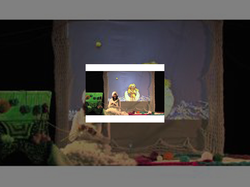 Imagen ‘El Principal con chupete’ prosigue con la representación de ‘Lana de luna’