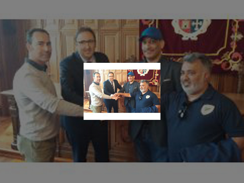 Imagen El Alcalde de Palencia recibió al presidente del equipo saudí Al Khaleej FC 