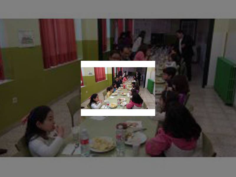 Imagen Alfonso Polanco asiste en el colegio Modesto Lafuente al inicio de la campaña &#039;Un buen desayuno por la mañana y a comerse el día&#039; del Programa THAO