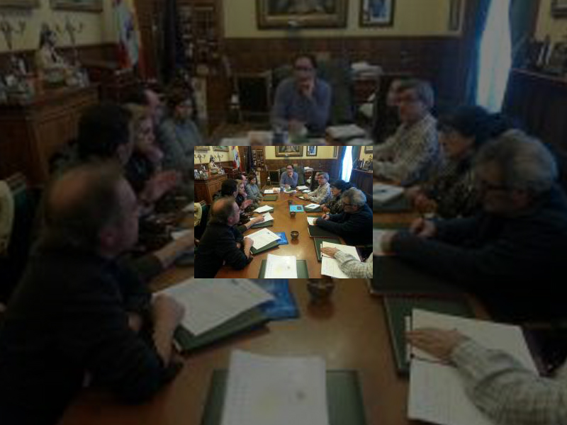 Imagen El Alcalde se reunió con la coordinadora de la FAVPA para conocer sus peticiones de cara a 2015