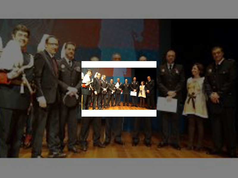 Imagen Juan José García Sangrador y Jesús García Jáñez recibieron la Medalla de Plata al Mérito de la Policía Local en presencia del Alcalde de Palencia
